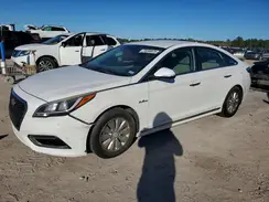 KMHE24L11GA011567 2016 HYUNDAI SONATA