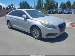 KMHE24L11GA011875 2016 HYUNDAI SONATA