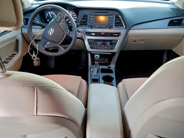 KMHE24L11GA013707 2016 HYUNDAI SONATA - Image 8