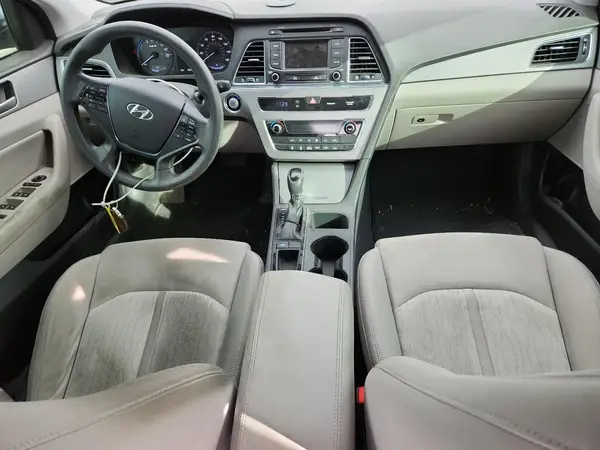 KMHE24L11GA013884 2016 HYUNDAI SONATA - Image 8