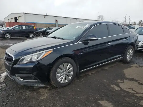 KMHE24L11GA015120 2016 HYUNDAI SONATA - Image 1