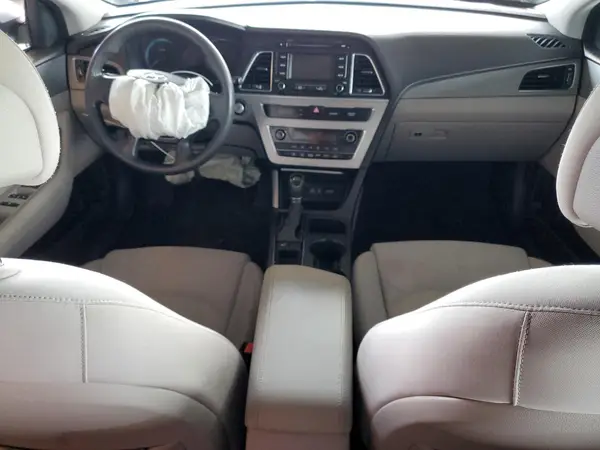 KMHE24L11GA023427 2016 HYUNDAI SONATA - Image 8