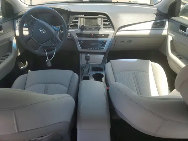 KMHE24L11GA024545 2016 HYUNDAI SONATA - Image 8