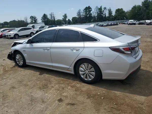 KMHE24L11GA025260 2016 HYUNDAI SONATA - Image 2
