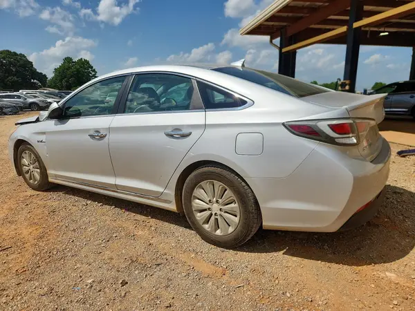 KMHE24L11GA028210 2016 HYUNDAI SONATA - Image 2