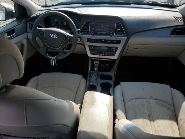 KMHE24L11GA028787 2016 HYUNDAI SONATA - Image 8