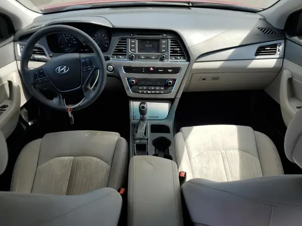 KMHE24L11GA032404 2016 HYUNDAI SONATA - Image 8