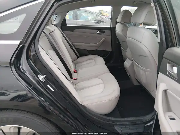 KMHE24L11GA036422 2016 HYUNDAI SONATA - Image 8