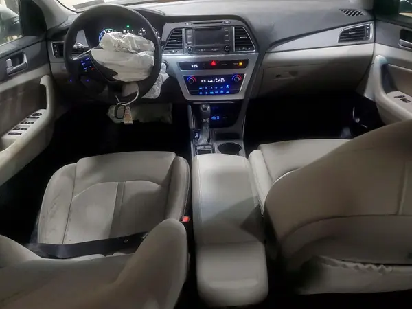 KMHE24L11GA037134 2016 HYUNDAI SONATA - Image 8