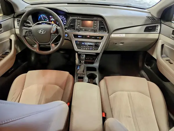KMHE24L11GA037621 2016 HYUNDAI SONATA - Image 8