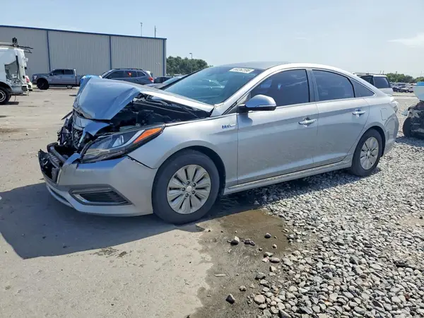 KMHE24L11GA038543 2016 HYUNDAI SONATA - Image 1
