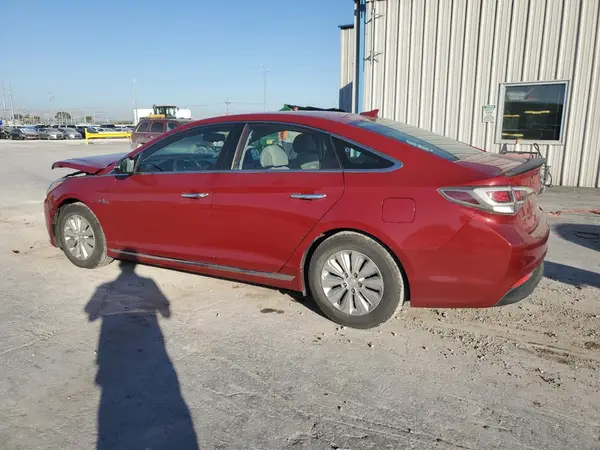 KMHE24L11GA039336 2016 HYUNDAI SONATA - Image 2