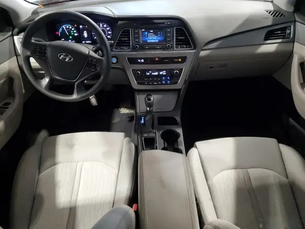 KMHE24L11GA039708 2016 HYUNDAI SONATA - Image 8