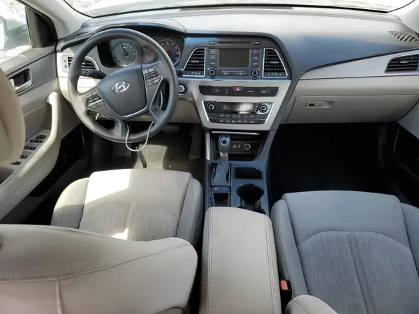 KMHE24L11GA040275 2016 HYUNDAI SONATA - Image 8