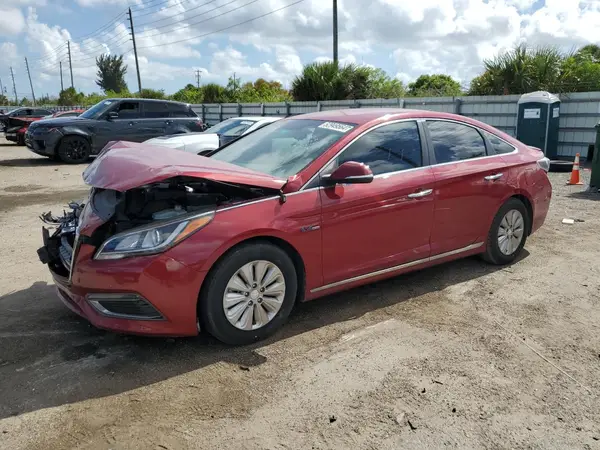 KMHE24L11GA041605 2016 HYUNDAI SONATA - Image 1