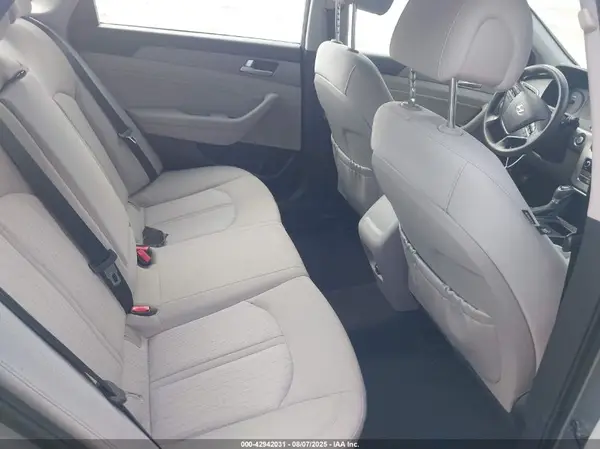 KMHE24L11GA041734 2016 HYUNDAI SONATA - Image 8