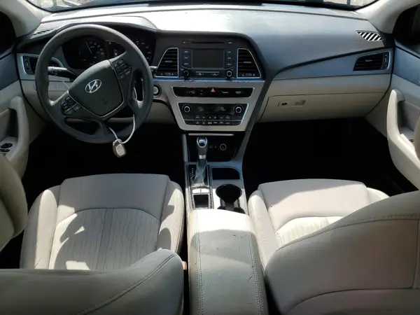 KMHE24L11GA042009 2016 HYUNDAI SONATA - Image 8