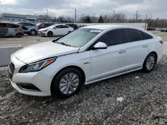 KMHE24L11HA043985 2017 HYUNDAI SONATA