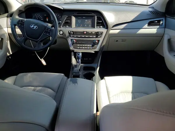 KMHE24L11HA046708 2017 HYUNDAI SONATA - Image 8