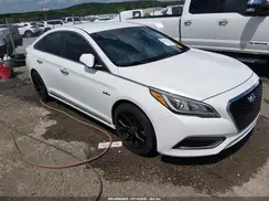KMHE24L11HA048510 2017 HYUNDAI SONATA