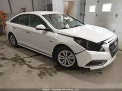 KMHE24L11HA056607 2017 HYUNDAI SONATA