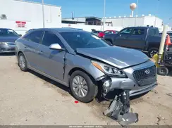 KMHE24L12GA012646 2016 HYUNDAI SONATA