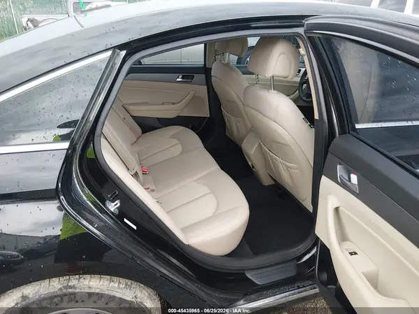 KMHE24L12GA013201 2016 HYUNDAI SONATA - Image 8