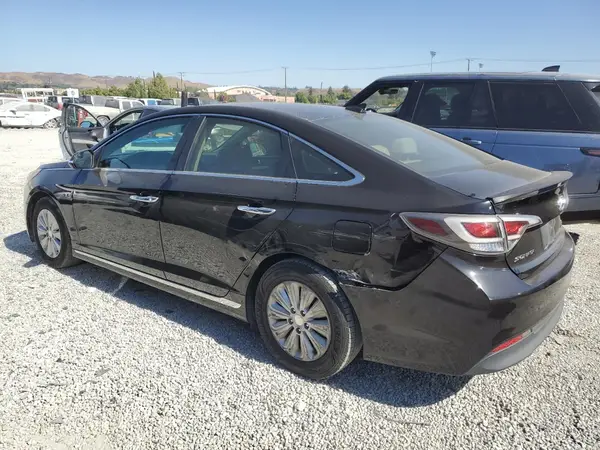 KMHE24L12GA013425 2016 HYUNDAI SONATA - Image 2