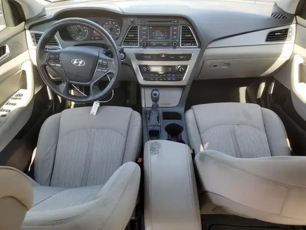 KMHE24L12GA013425 2016 HYUNDAI SONATA - Image 8