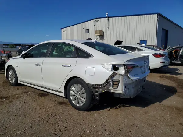 KMHE24L12GA014056 2016 HYUNDAI SONATA - Image 2