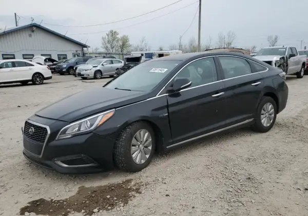 KMHE24L12GA016535 2016 HYUNDAI SONATA - Image 1