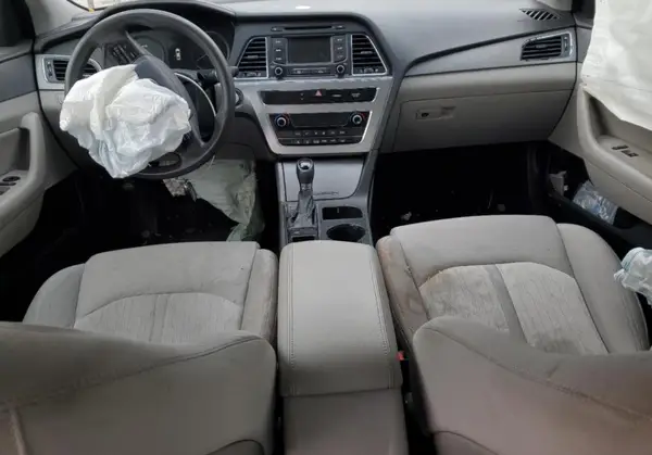 KMHE24L12GA016535 2016 HYUNDAI SONATA - Image 8