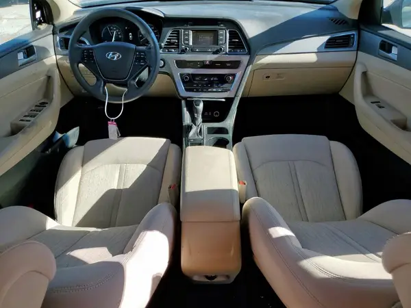 KMHE24L12GA016597 2016 HYUNDAI SONATA - Image 8