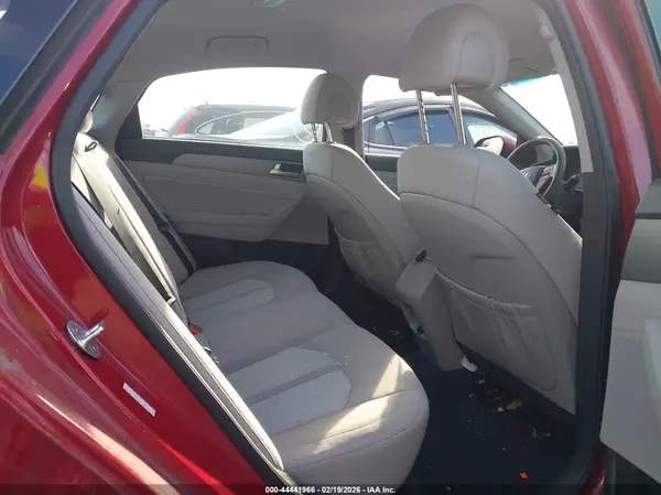 KMHE24L12GA019175 2016 HYUNDAI SONATA - Image 8