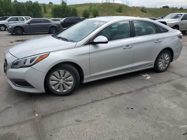 KMHE24L12GA019970 2016 HYUNDAI SONATA - Image 1