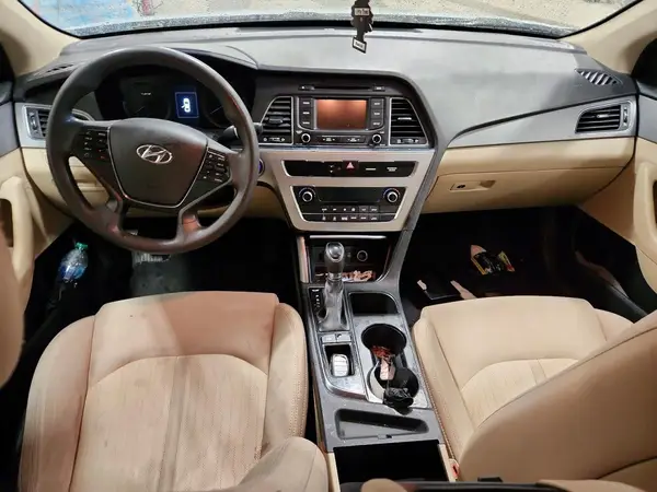 KMHE24L12GA024831 2016 HYUNDAI SONATA - Image 8