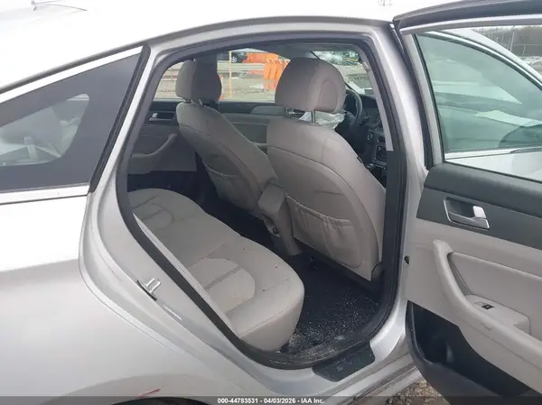 KMHE24L12GA025249 2016 HYUNDAI SONATA - Image 8