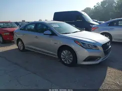 KMHE24L12GA025882 2016 HYUNDAI SONATA