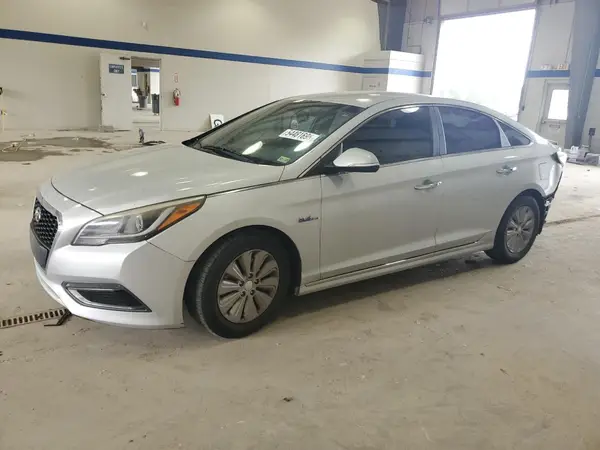 KMHE24L12GA028801 2016 HYUNDAI SONATA - Image 1