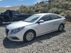 KMHE24L12GA033996 2016 HYUNDAI SONATA
