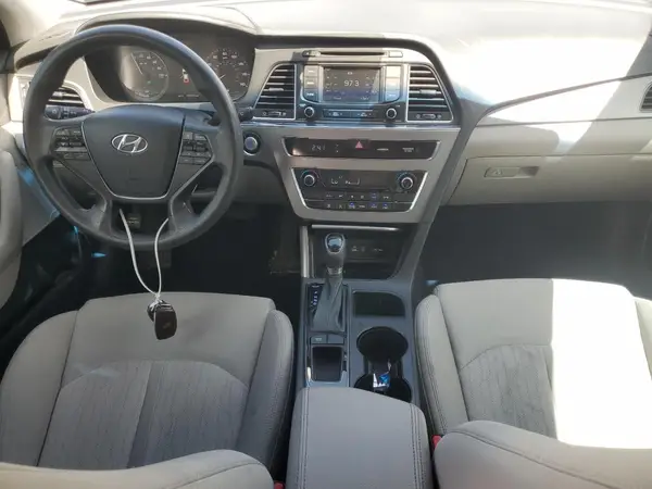 KMHE24L12GA033996 2016 HYUNDAI SONATA - Image 8