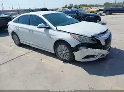 KMHE24L12GA036395 2016 HYUNDAI SONATA