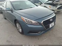 KMHE24L12GA039698 2016 HYUNDAI SONATA
