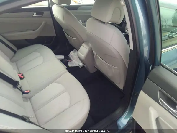 KMHE24L12GA039698 2016 HYUNDAI SONATA - Image 8