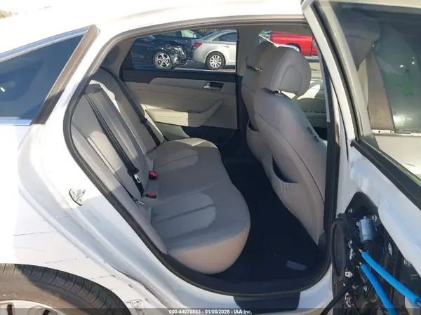 KMHE24L12GA041578 2016 HYUNDAI SONATA - Image 8