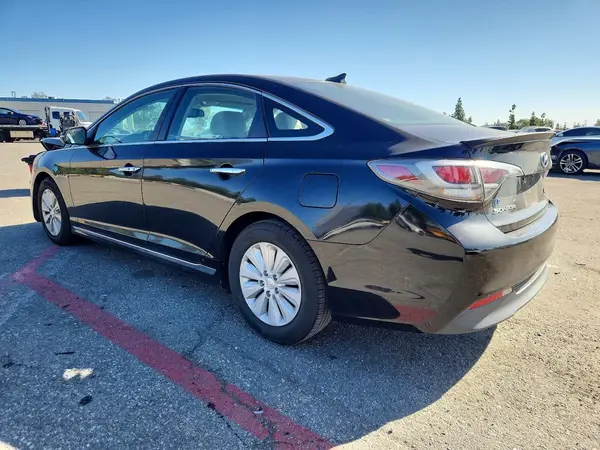 KMHE24L12GA041709 2016 HYUNDAI SONATA - Image 2