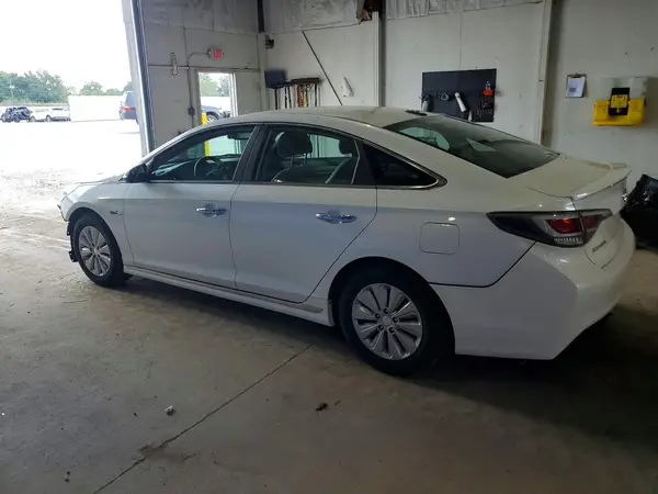KMHE24L12HA048578 2017 HYUNDAI SONATA - Image 2