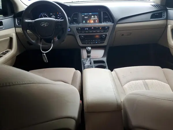 KMHE24L12HA050377 2017 HYUNDAI SONATA - Image 8