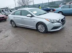 KMHE24L12HA058236 2017 HYUNDAI SONATA