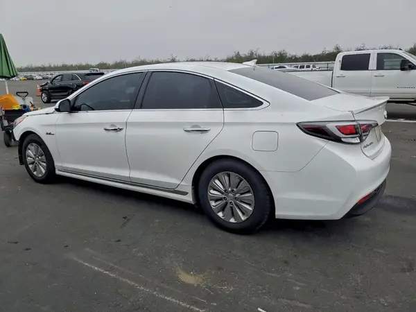 KMHE24L12HA059290 2017 HYUNDAI SONATA - Image 2
